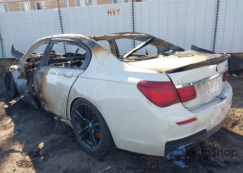 2013 BMW 750Li from USA, damaged, VIN WBAYE8C55DD133925